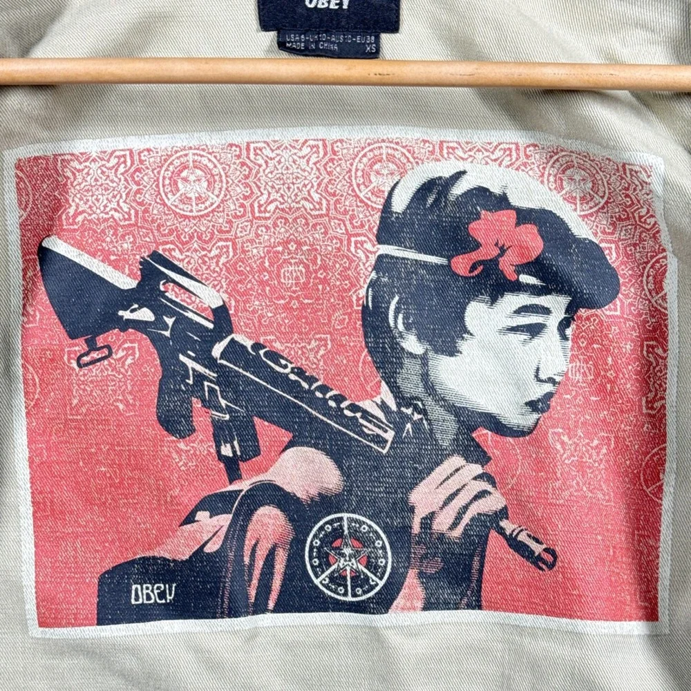 OBEY Jacket Mens Extra Small Military Style Utility Propaganda Love Not War